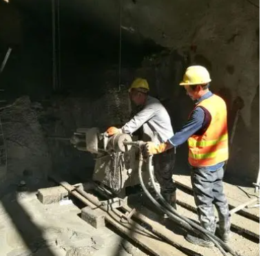 阿克陶水下抗分散灌浆料特点 水下不分散注浆料介绍