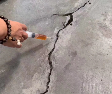阿克陶混凝土裂缝修补技术详解​