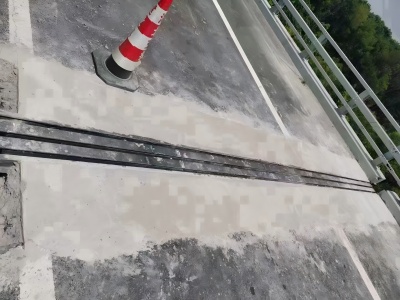 阿克陶伸缩缝更换后浇筑材料快速结构修补料速砼的产品特点及施工流程​